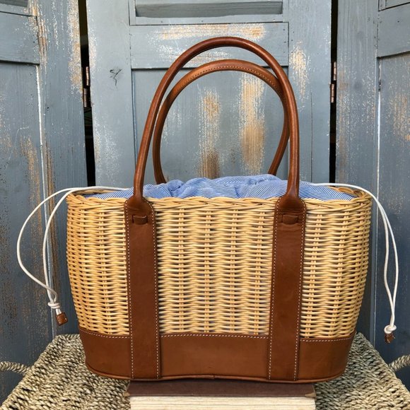 J. McLaughlin Handbags - J. McLaughlin Wicker Picnic Gables Bag Tote